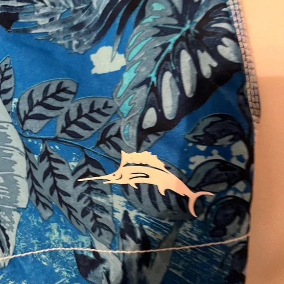 Tommy Bahama Blue Tropical Men's Board Shorts - Picture 5 of 6